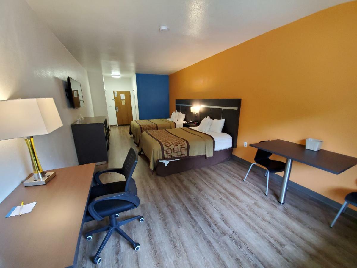 Days Inn By Wyndham Lexington Bagian luar foto